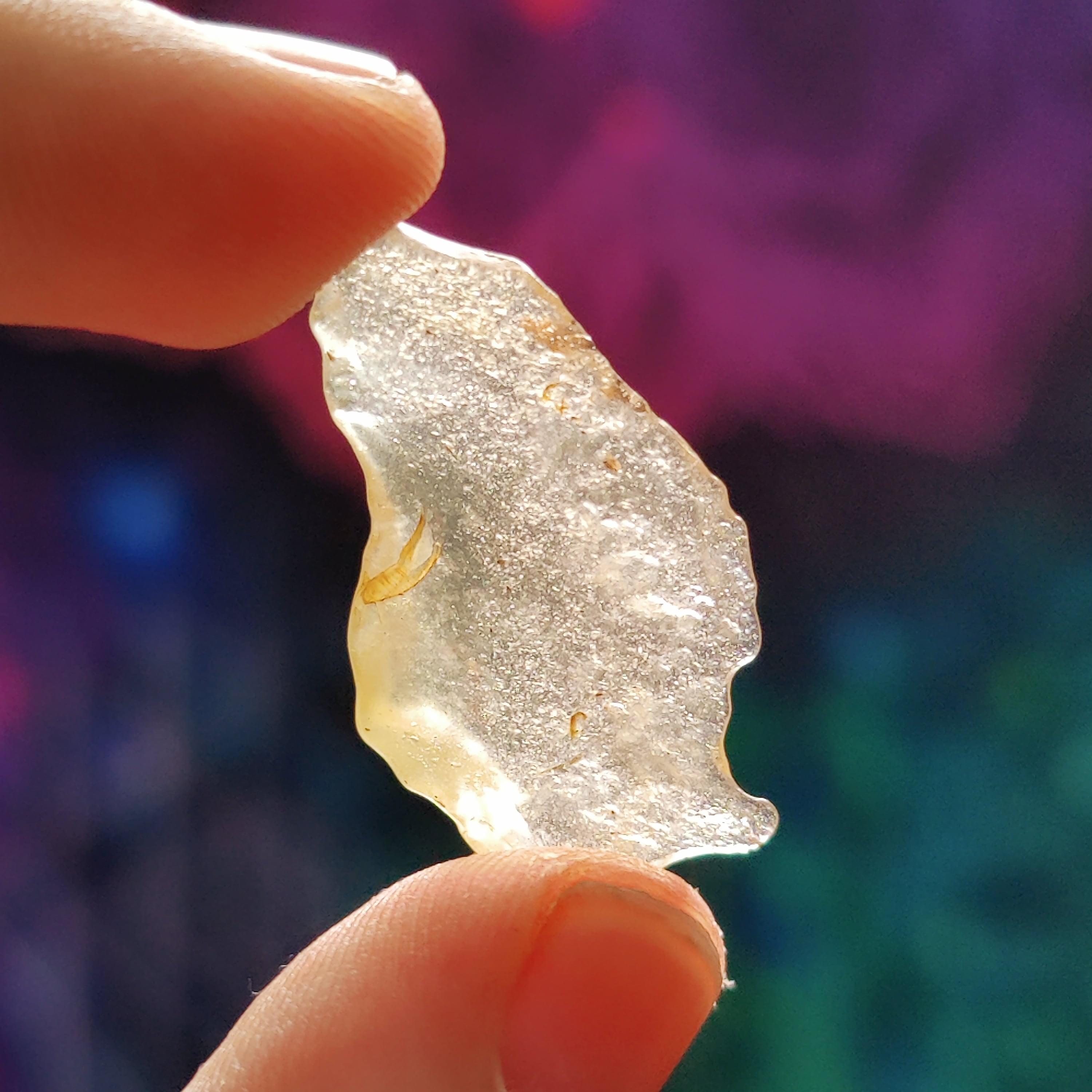 #112 Libyan Desert Glass ∞ 2.4g - PrimalAlchemy