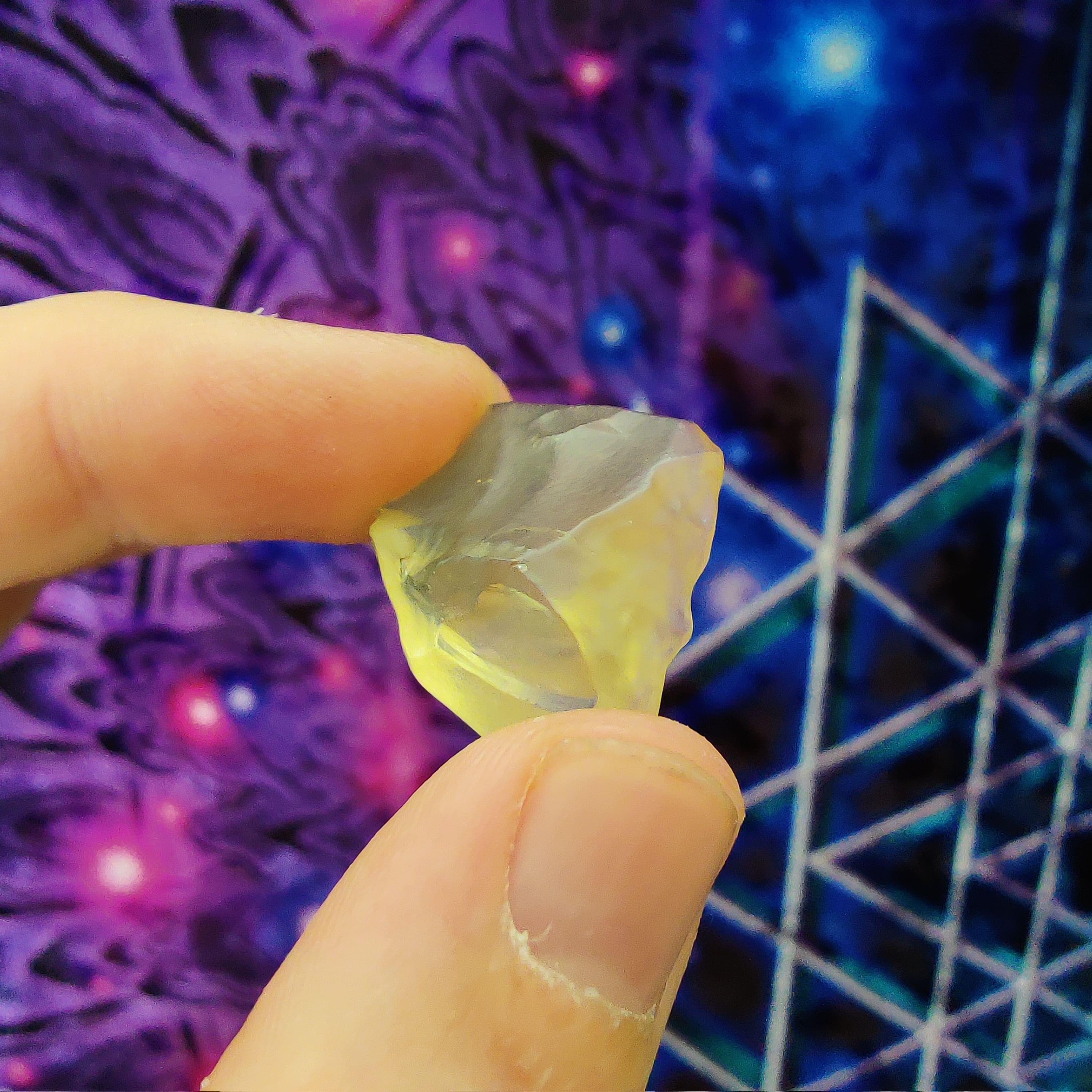 #119 Libyan Desert Glass ∞ 4.3g - PrimalAlchemy