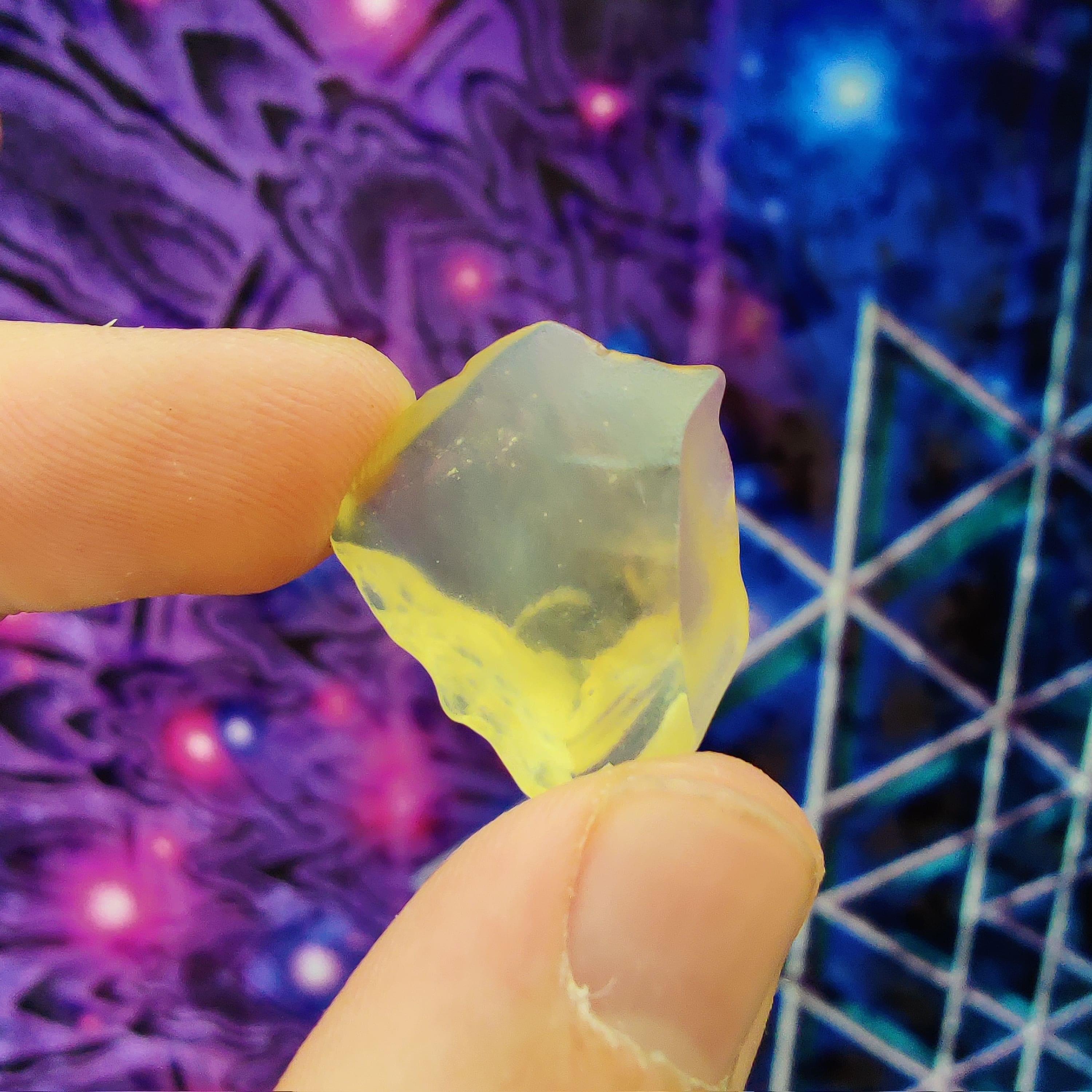 #119 Libyan Desert Glass ∞ 4.3g - PrimalAlchemy