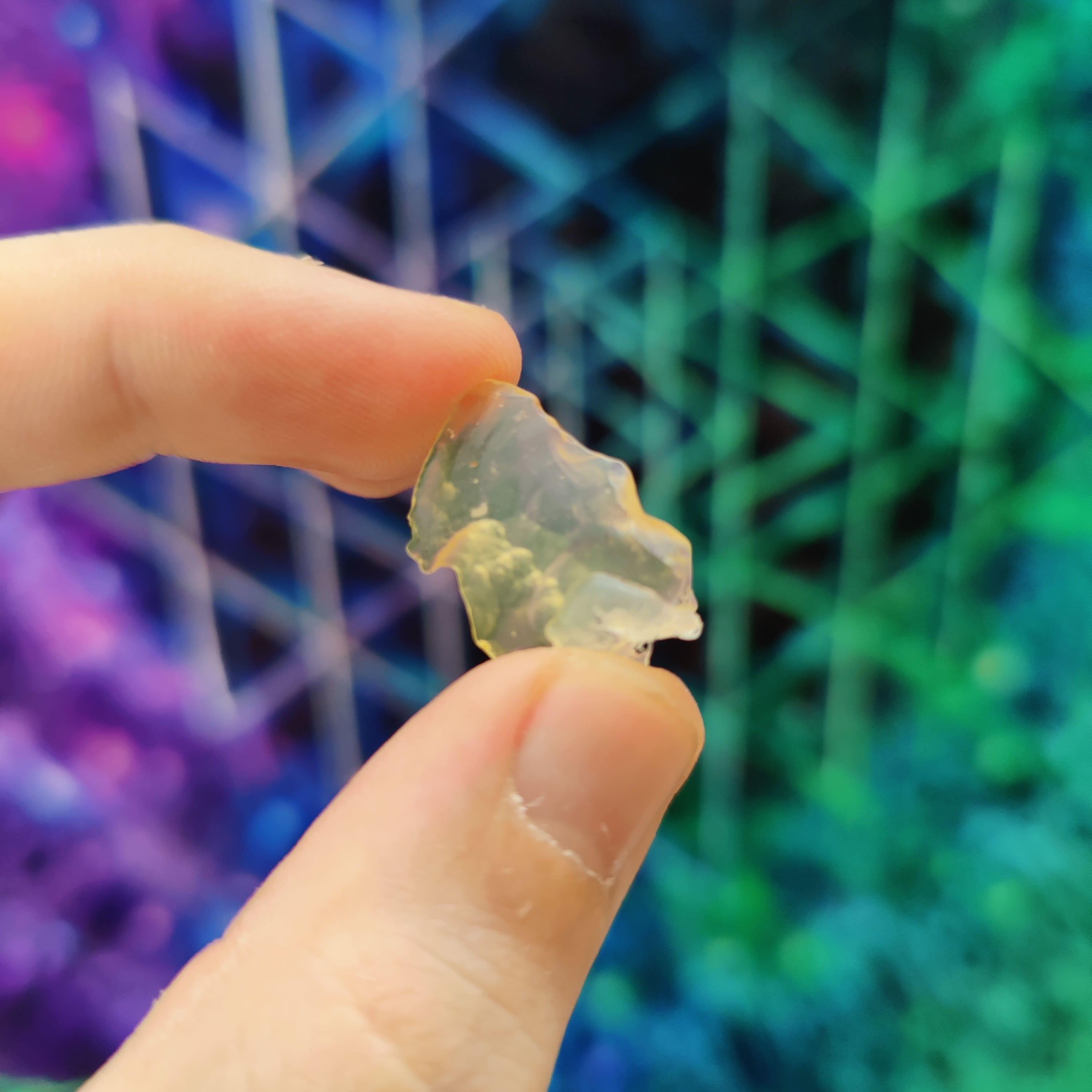 #125 Libyan Desert Glass ∞ 1.4g - PrimalAlchemy