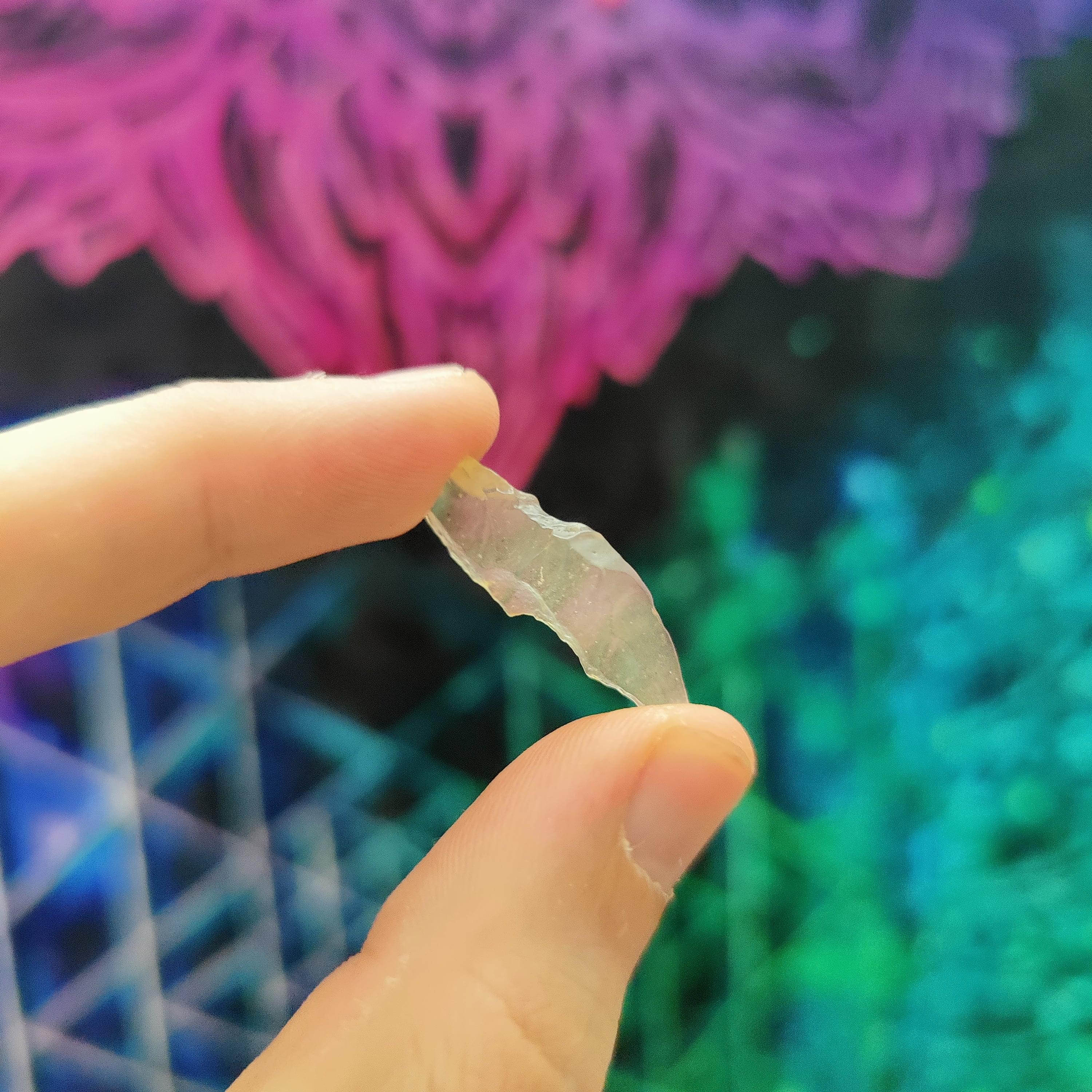 #127 Libyan Desert Glass ∞ 1.1g - PrimalAlchemy