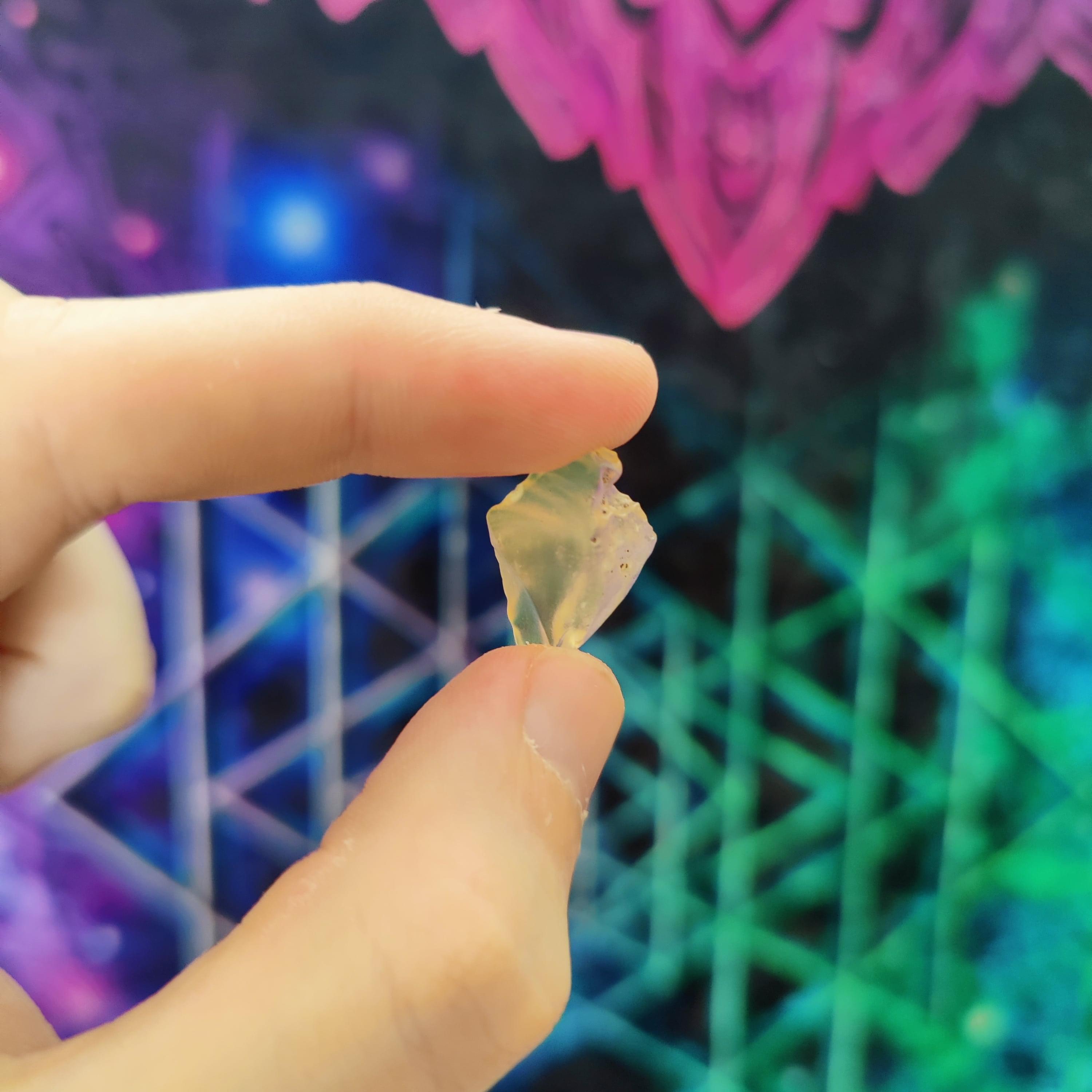 #128 Libyan Desert Glass ∞ 2.0g - PrimalAlchemy