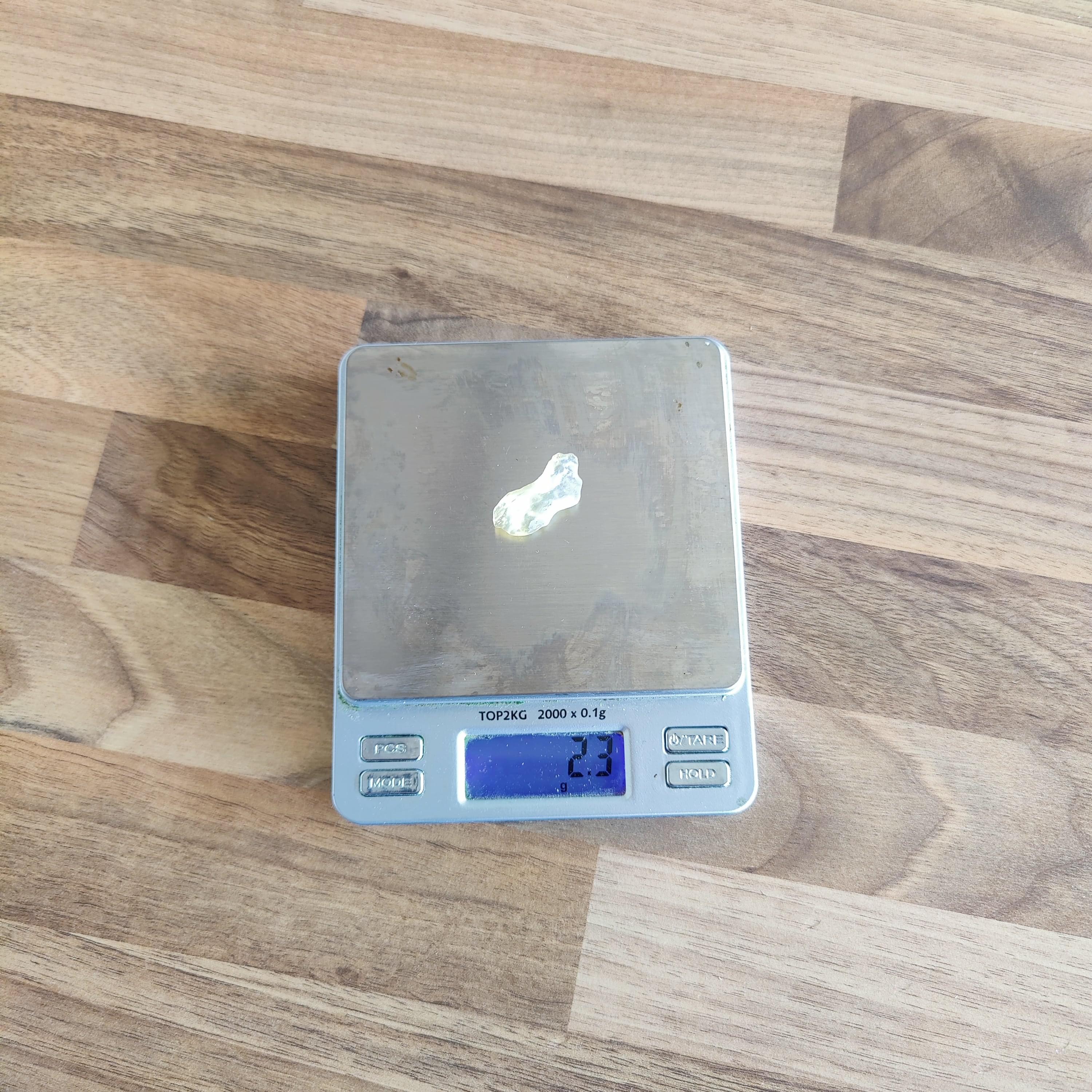 #130 Libyan Desert Glass ∞ 2.3g - PrimalAlchemy