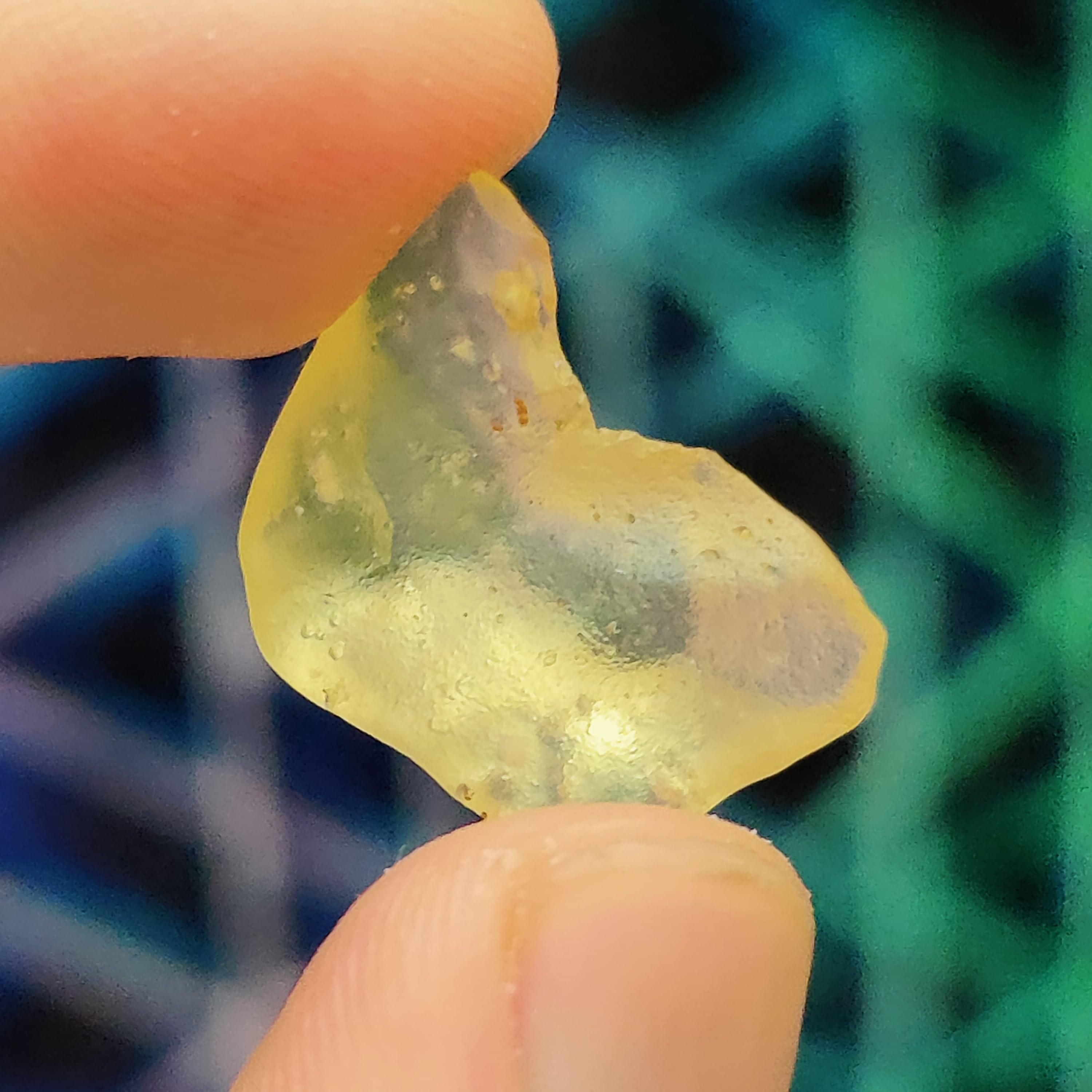 #131 Libyan Desert Glass ∞ 2.1g - PrimalAlchemy