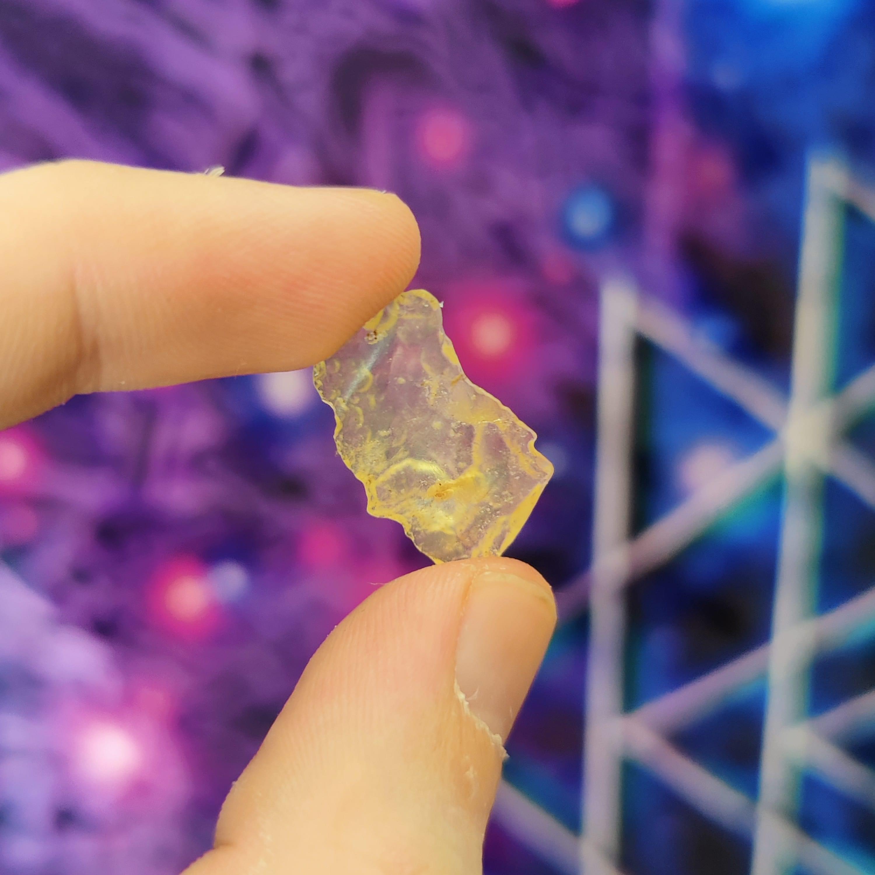 #132 Libyan Desert Glass ∞ 1.1g - PrimalAlchemy