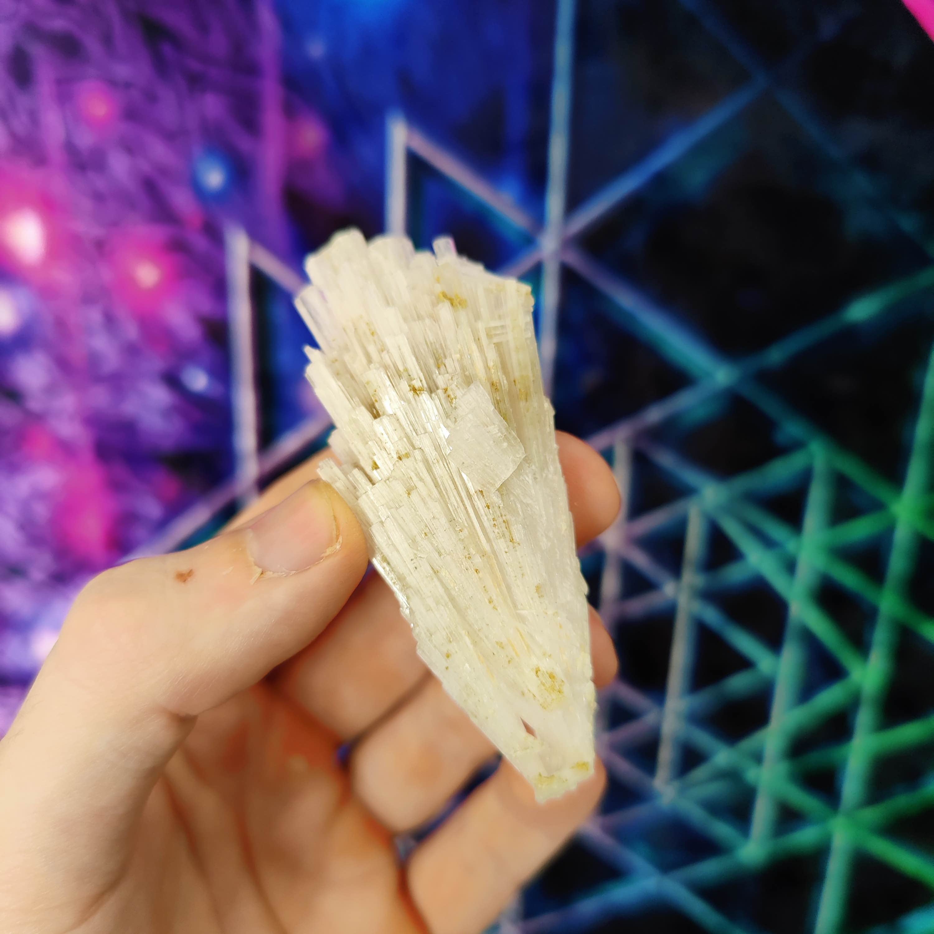 #155 Scolecite ∞ 37.3g - PrimalAlchemy