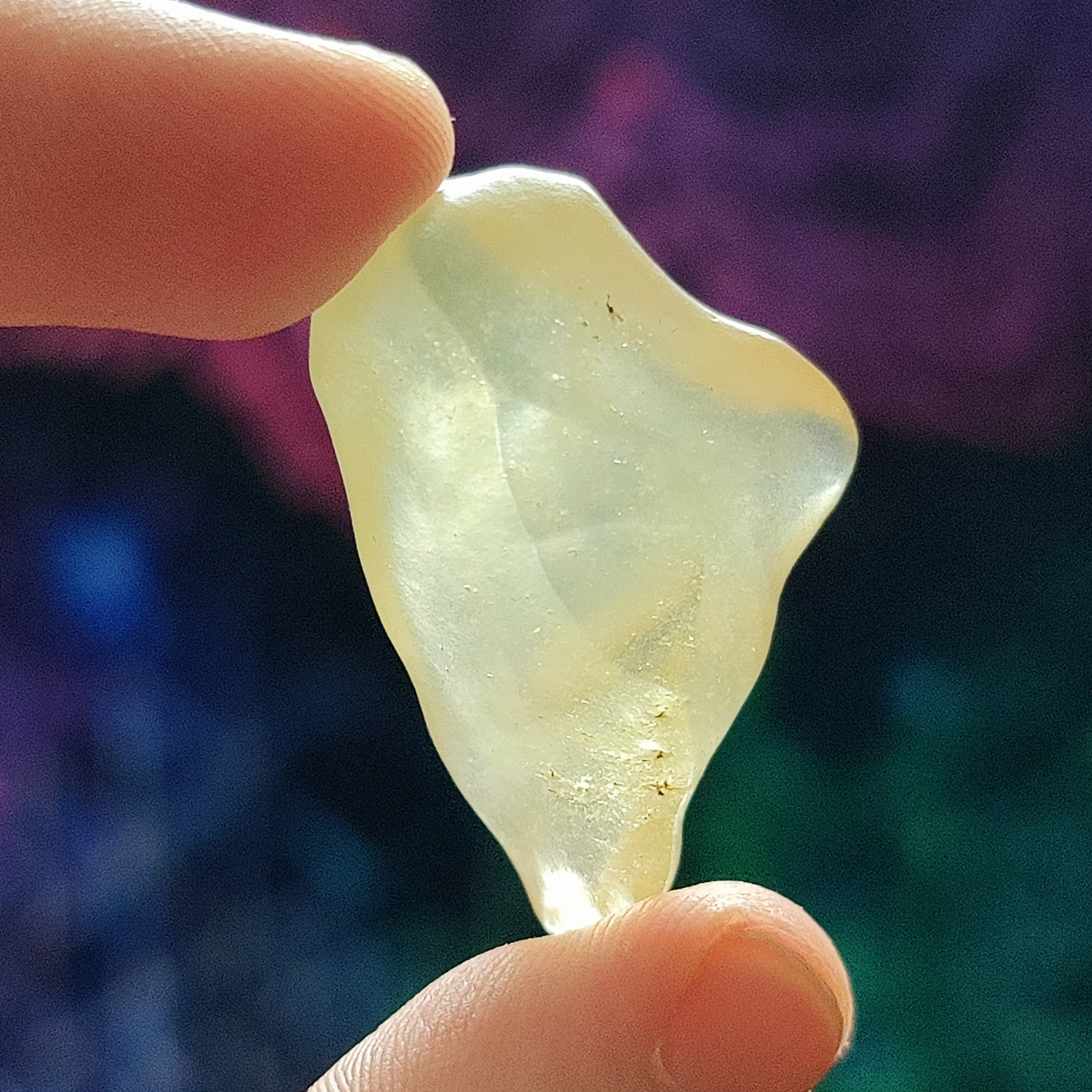 #235 Libyan Desert Glass ∞ 10g - PrimalAlchemy