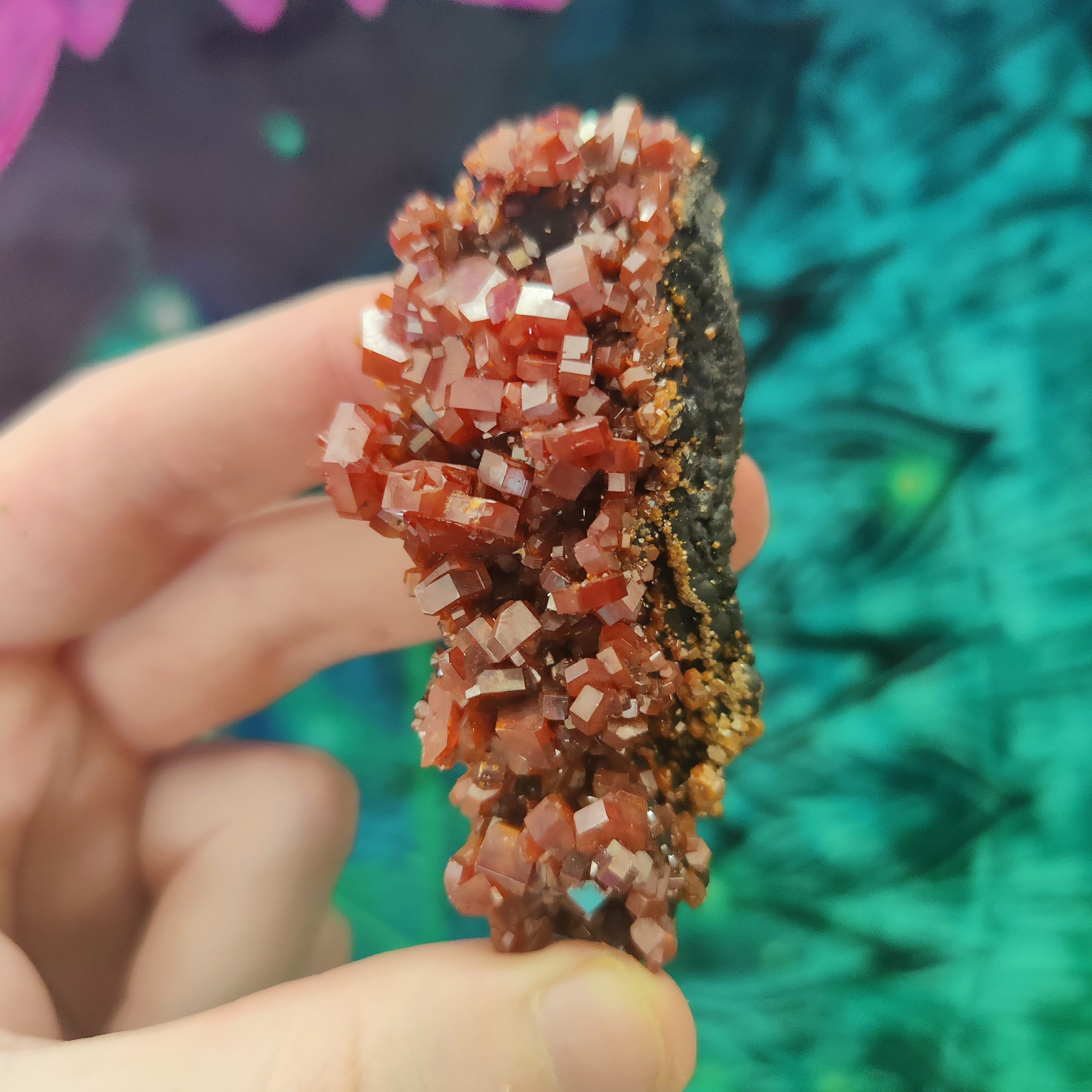#238 Vanadinite ∞ 67.5g - PrimalAlchemy